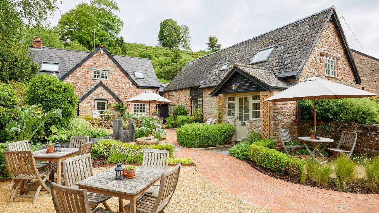 Tudor Farmhouse Hotel Clearwell エクステリア 写真