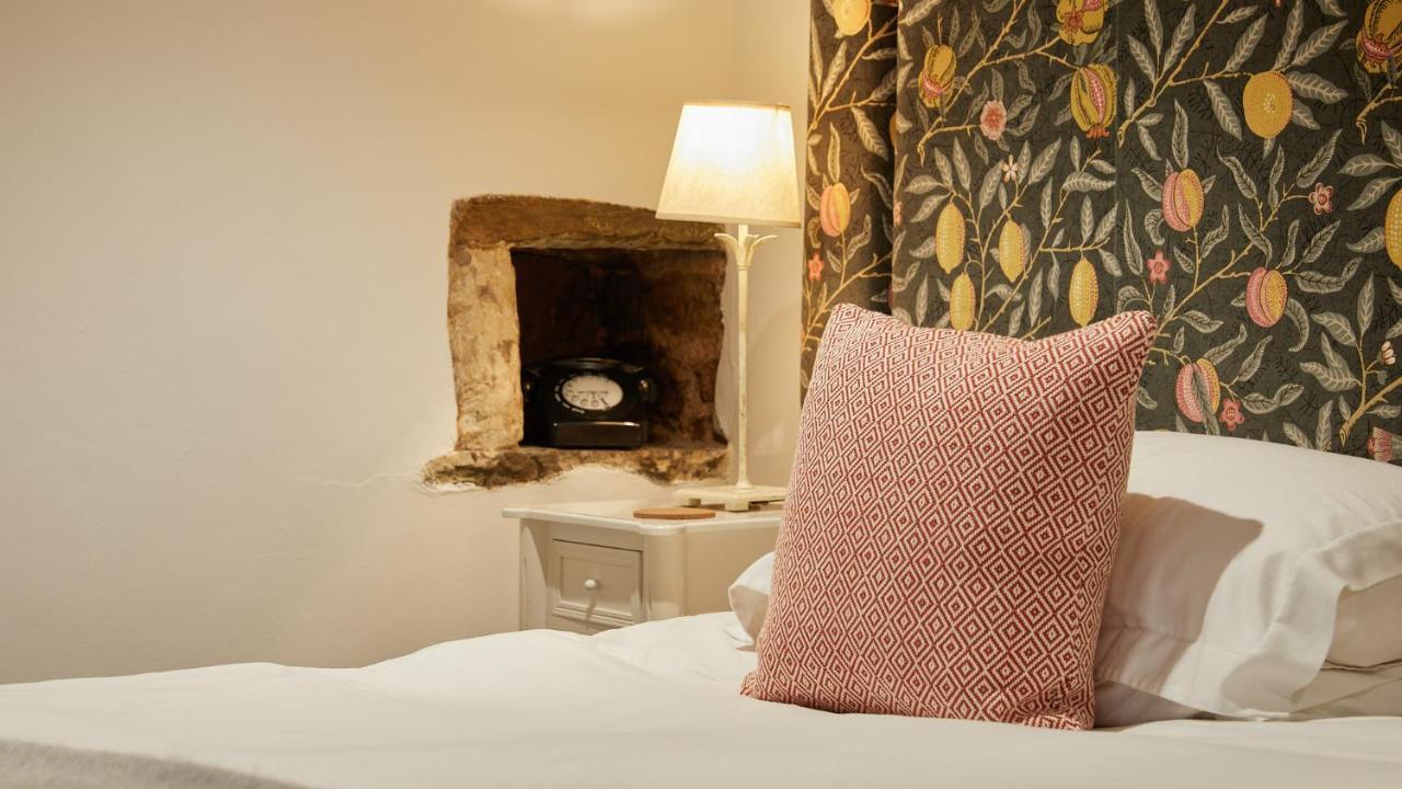 Tudor Farmhouse Hotel Clearwell エクステリア 写真