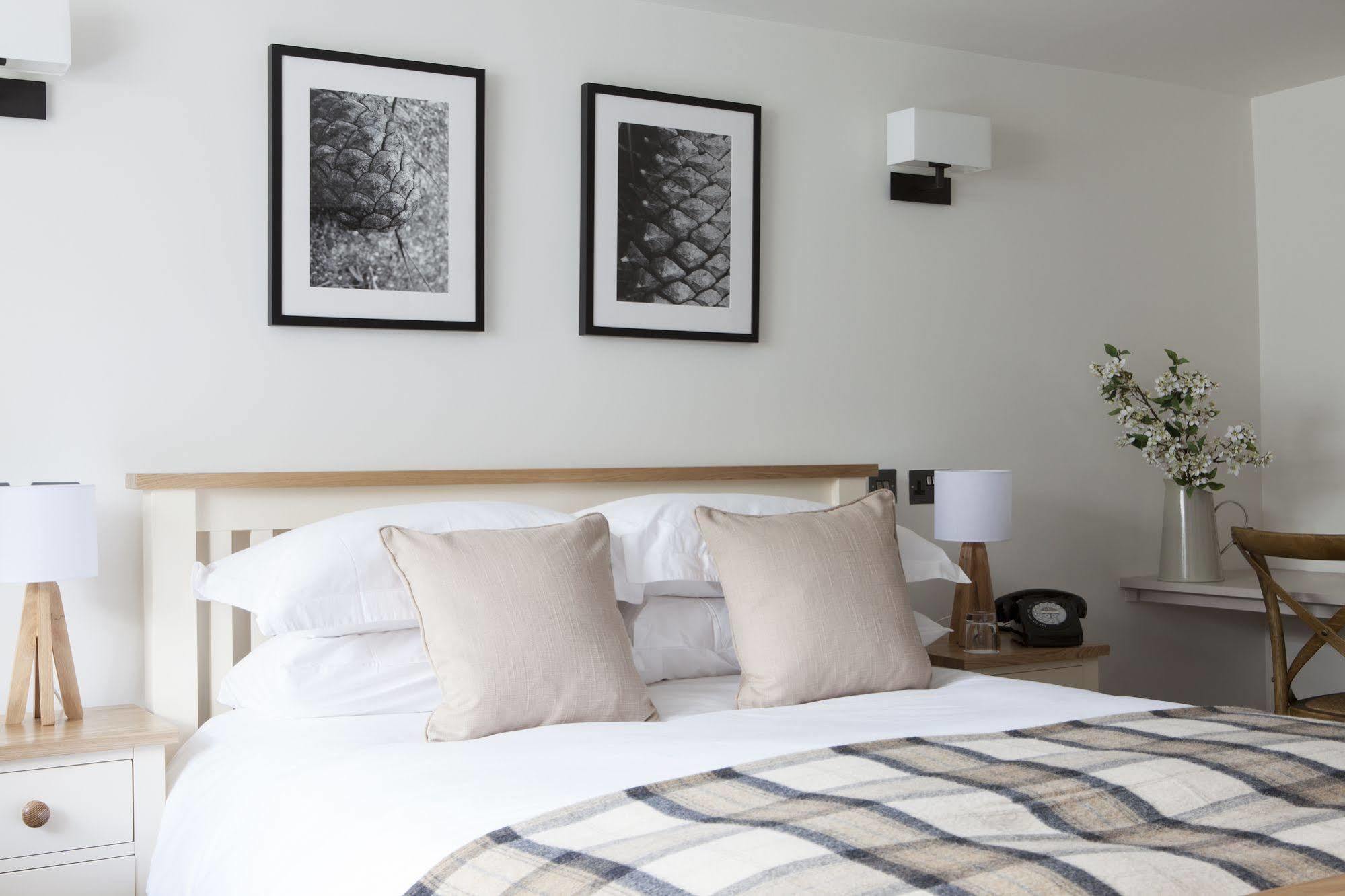 Tudor Farmhouse Hotel Clearwell エクステリア 写真